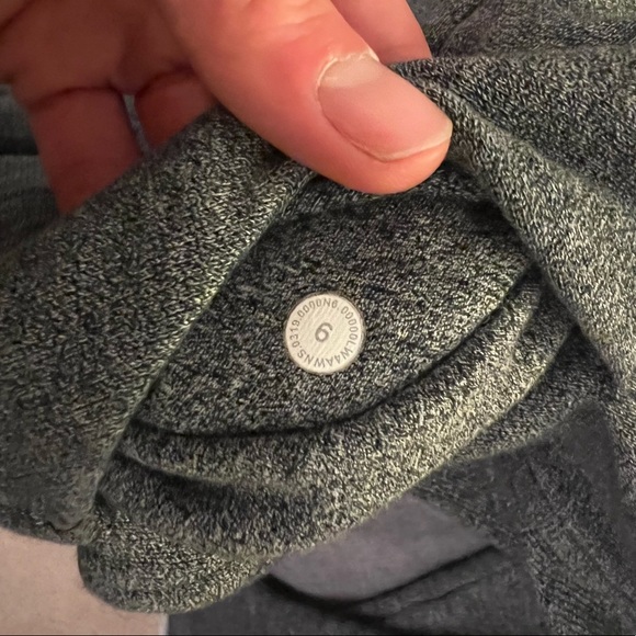 Lululemon Scuba Full Zip Hoodie - Picture 6 of 7